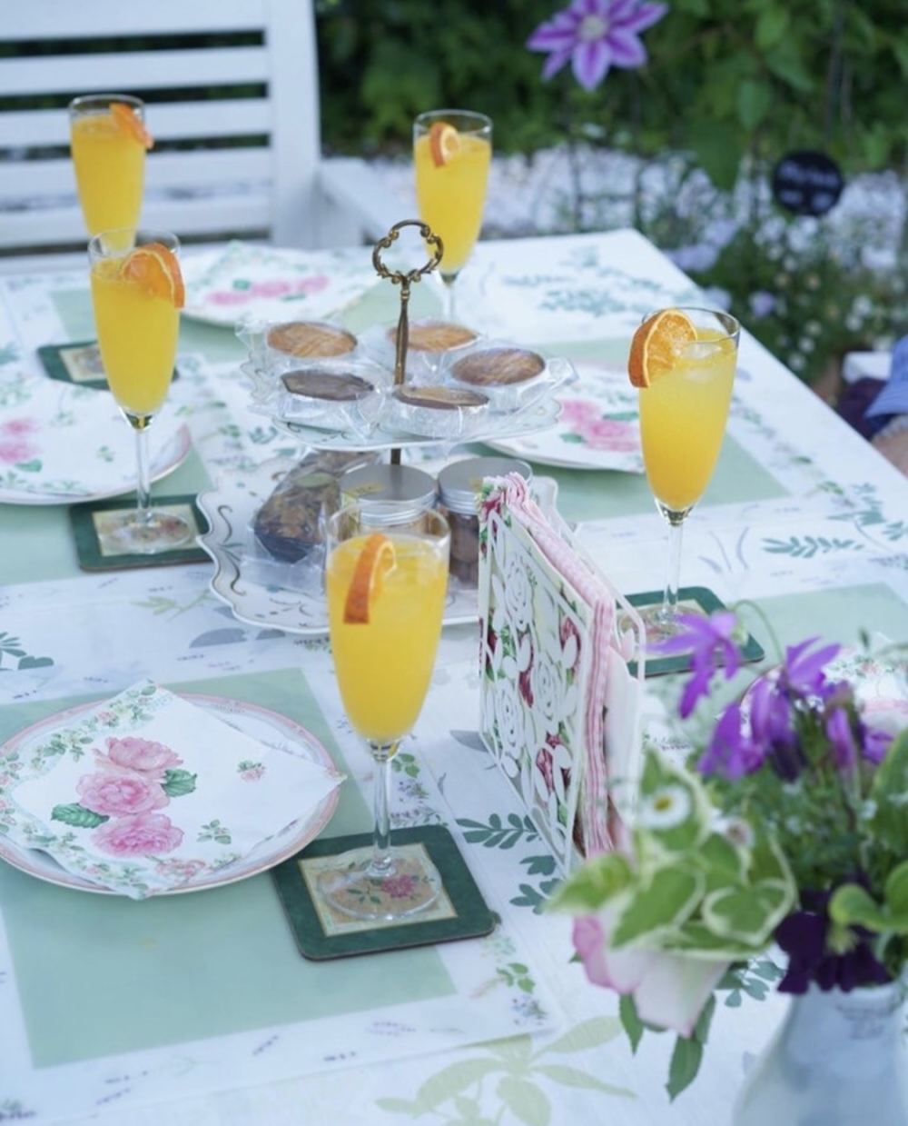 本日のブログは【⭐️世の中素敵な方と素敵な薔薇ばかり⭐️Part2】です！